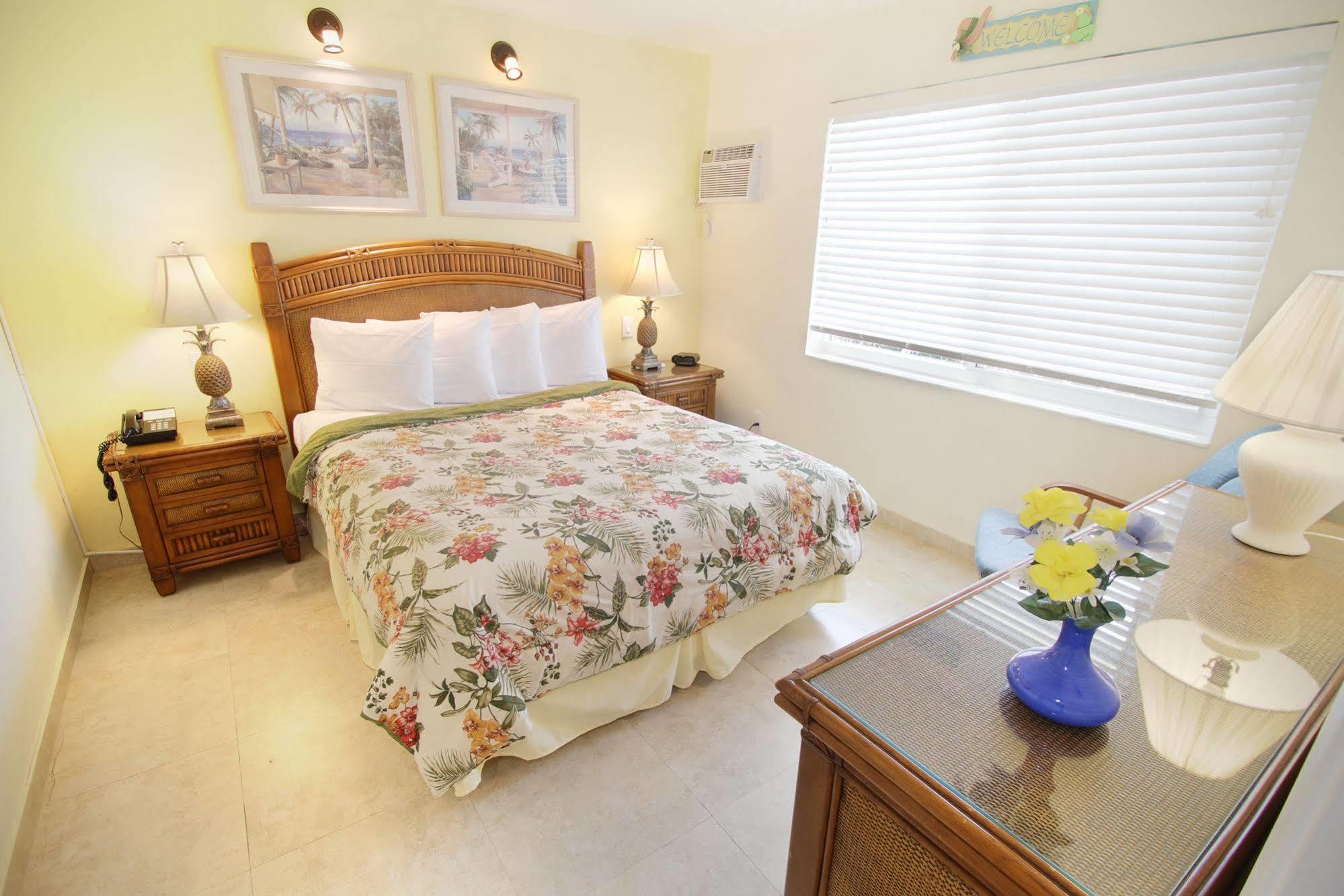 Casitas Coral Ridge Hotel Fort Lauderdale Exterior photo